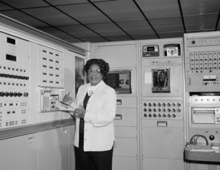 Celebrating-Influential-Women-In-Stem-pic-1-Mary-Jackson-1-27-17.png