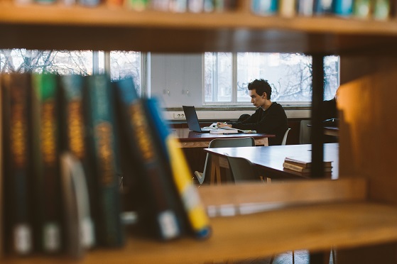 man-in-studying-in-library-3747548_resized.jpg man-in-studying-in-library-3747548_resized.jpg